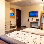 Gosciniec Stara Szkola Penzion 3*