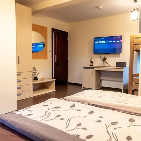 Gosciniec Stara Szkola Affittacamere 3*