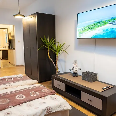 Gosciniec Stara Szkola 3*